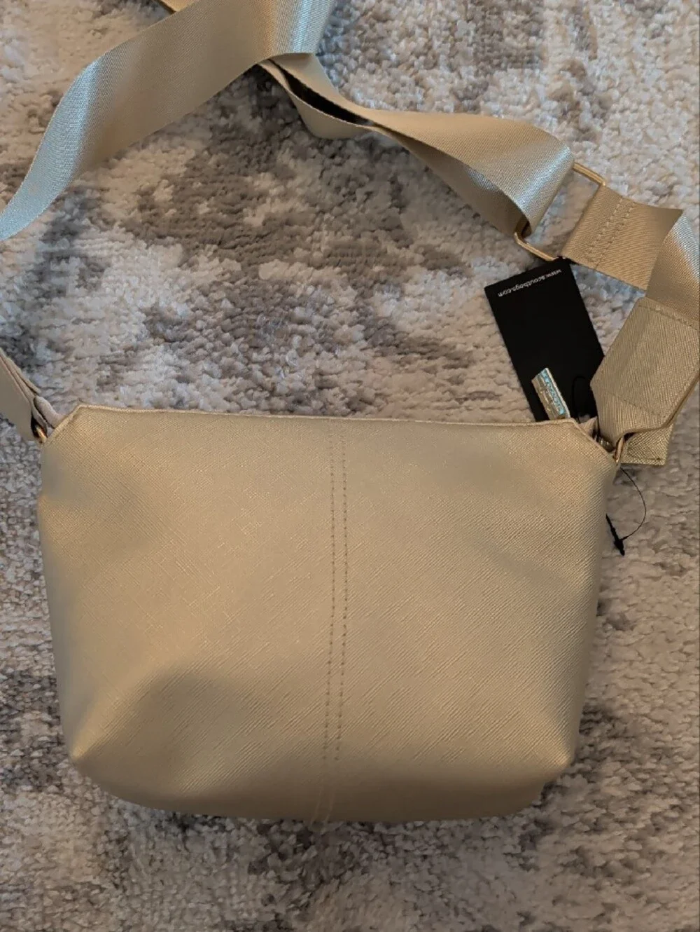 SCOUT Emily Crossbody with Strap